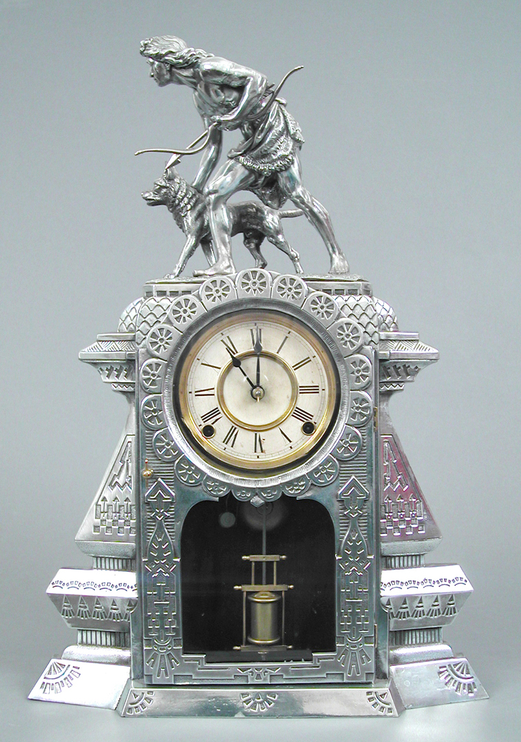 Conner-Rosenkranz-BEE-PAPER-ward-clock-silver