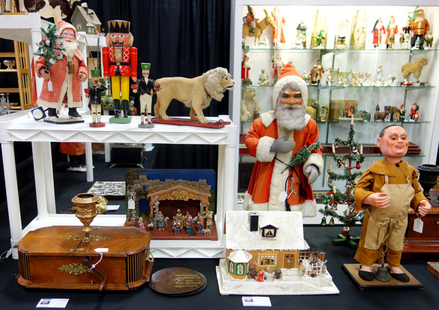 German Holiday Antique Toys, Lengenfeld, Germany
