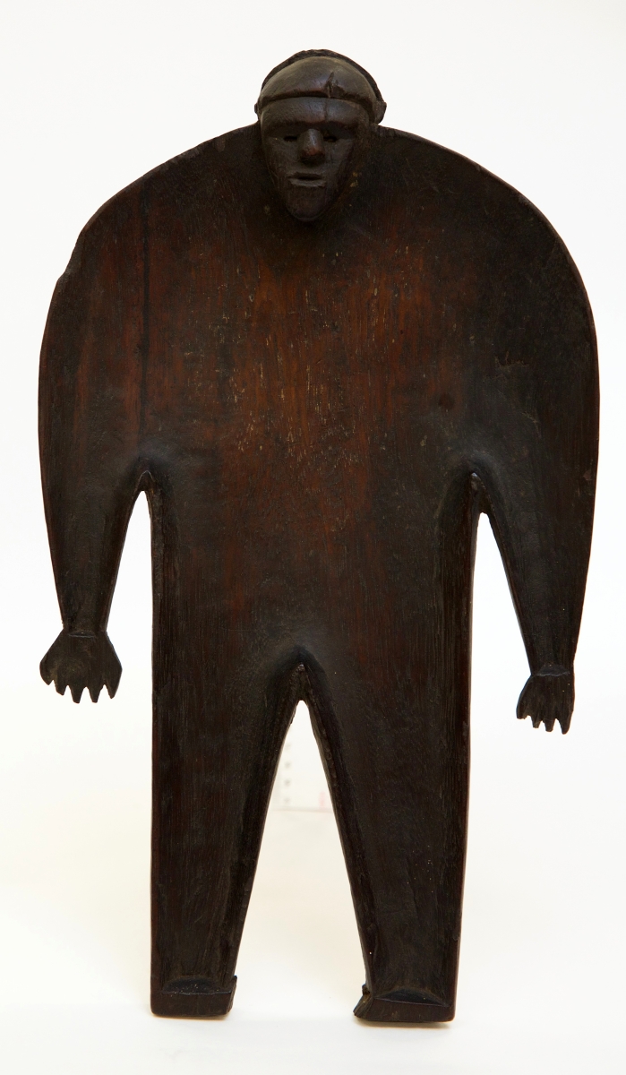 https://www.antiquesandthearts.com/wp-content/uploads/2016/09/fiji-16-Man-shaped-dish.jpg