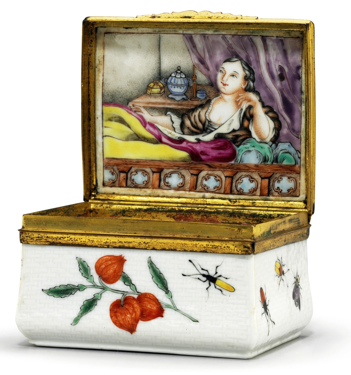 An appealing group of painted and enameled Chinese export snuffboxes crosses the block at Christie’s on January 18.