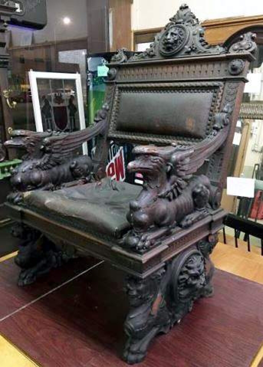 Victorian throne chair with lion's heads and griffons $2645  DAG 01-24-1017