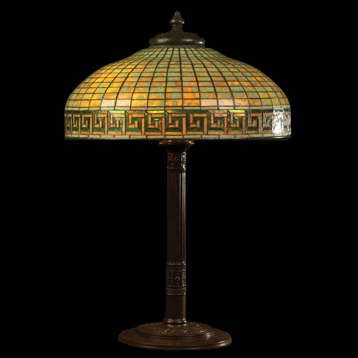 The top-selling lot among Tiffany table lamps was this Greek Key lamp ($25/35,000) that did well at $89,700.