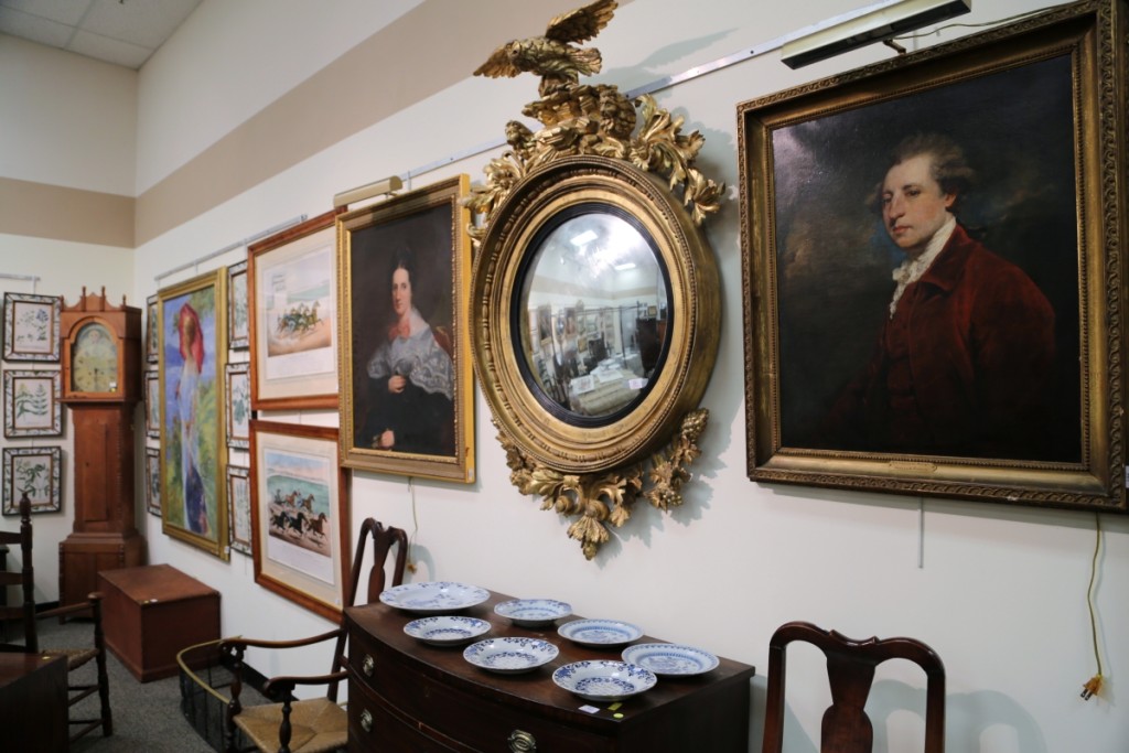 The Nineteenth Century convex mirror shown here had good size and found a buyer at $7,200.