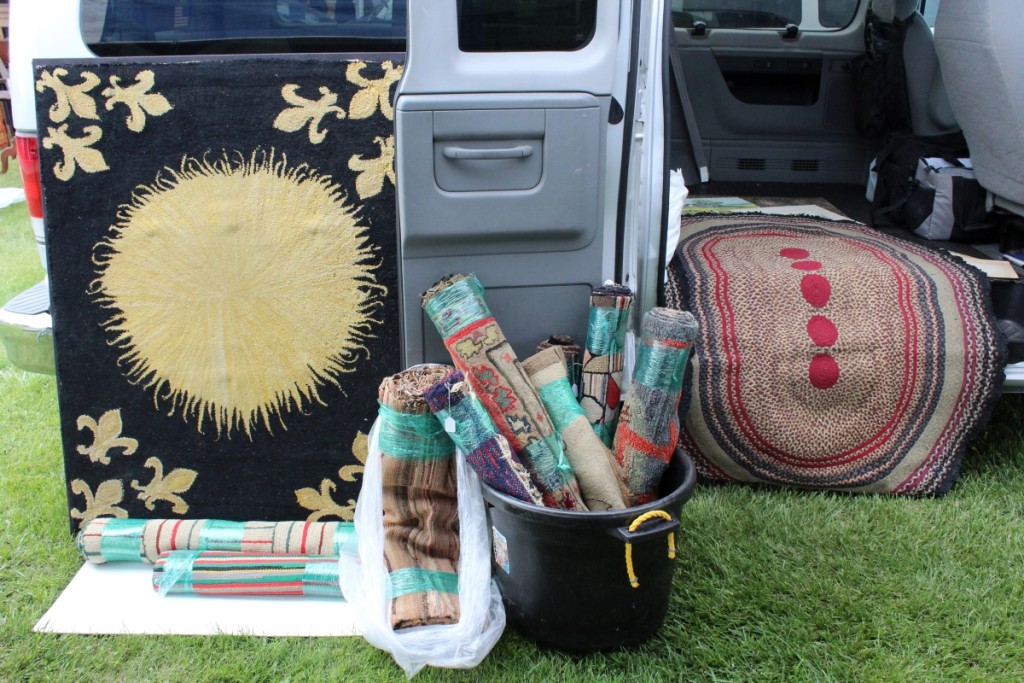 It was fun seeing Tom Longacre and his wife Beverly at this show. The Marlborough, N.H., dealers brought a colorful selection of hooked and braided rugs in various sizes that had come out of a coastal Massachusetts estate. The rug on the left, was probably Canadian, said Tom, made between the turn of the century and the 1920s.    —Heart-O-The-Mart