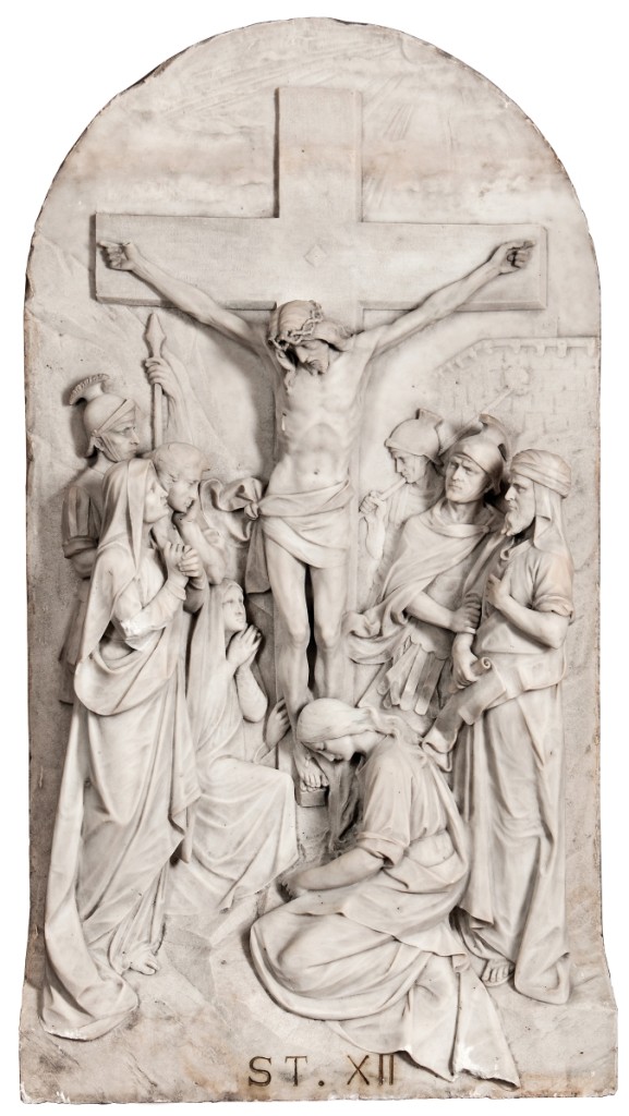 One  of a set of 14 carved and molded marble plaques depicting the “Stations of the Cross,” 4 feet tall, that brought the highest price of the two-day sale, $19,680. They had been made for Boston’s Immaculate Conception Church, which served as the Boston College High School church until the 1960s. They were most likely from the Joseph Sibbel Studios, New York City, in the early years of the Twentieth Century. Sibbel produced many works for Catholic churches, including St Patrick’s Cathedral on Fifth Avenue in Manhattan.