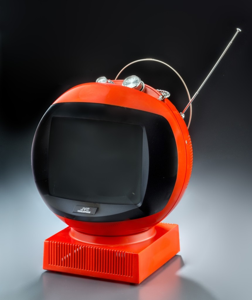 Victor Company of Japan Ltd (JVC), Videosphere Television Set (model 3240 MU), 1970, plastic and metal; MMFA purchase, Frothingham Bursary Fund. —MMFA, Christine Guest photo