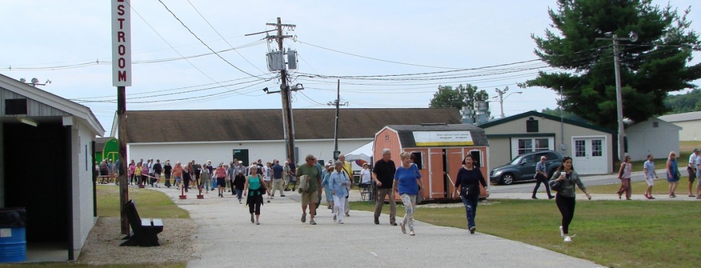 When the show opened at 10 am, there were more than 200 people in line, and they were walking rapidly towards the buildings. More than 500 potential buyers came through the gate in the first hour.