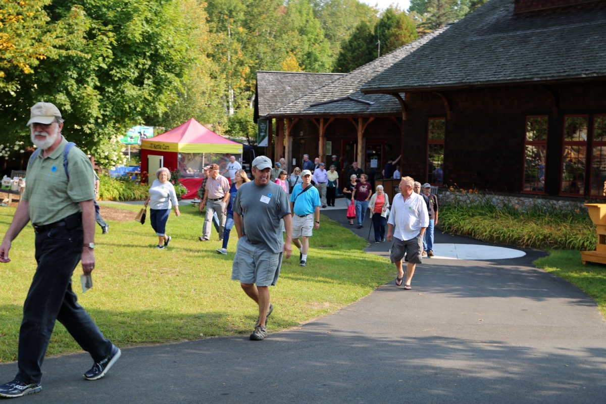 A Breath Of Fresh Air At The Adirondack Experience Antiques Show