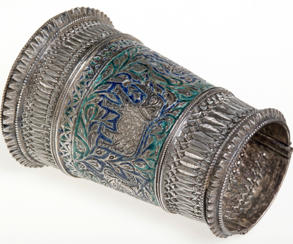 Kipling and the Mayo School of Industrial Art chose these ornaments, among other traditional craft objects, to represent the Punjab region at the 1888 Glasgow International Exhibition. Pair of armlets, Hazara, Punjab (now Pakistan), circa 1888. Silver and enamel. Glasgow Museums and Libraries Collections.