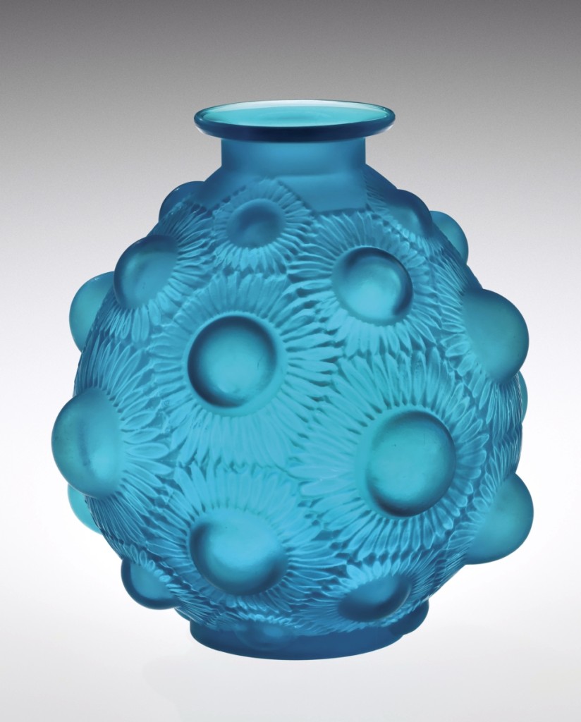Vase, Tournesols (Sunflowers), designed 1927, mold blown, acid etched, Corning Museum of Glass, gift of Elaine and Stanford Steppa.