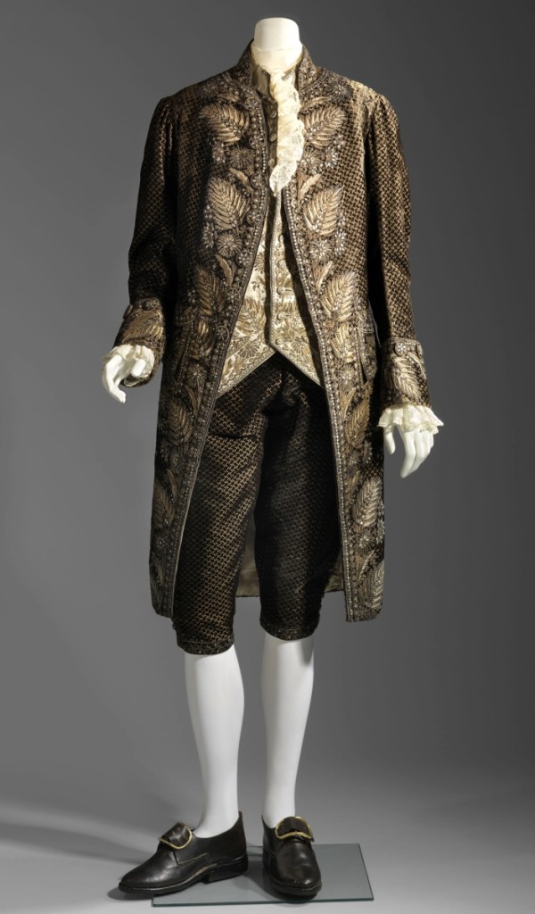 Man’s court suit, 1785–92, silk cut and uncut voided velvet embroidered with gilt silver wire, sequins, and bits of glass, the Elizabeth Day McCormick collection, photograph ©Museum of Fine Arts, Boston.