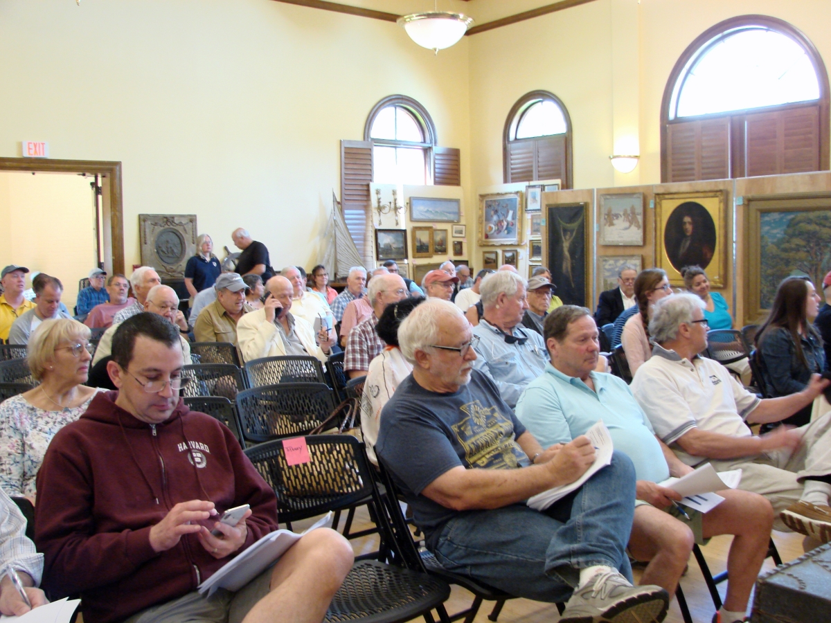 There was a good-sized crowd in the room. That is not always the case when auctioneers use internet bidding. Bidders in the room were active and bought many items.