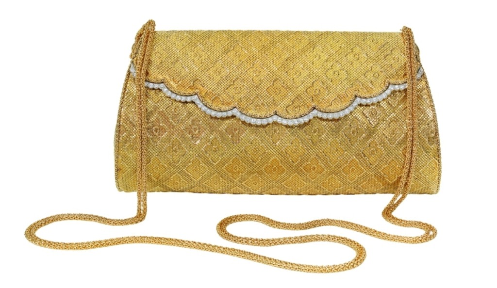 An evening bag of 18K gold with an edging of diamonds by Van Cleef & Arpels tripled its high estimate to bring $32,500.