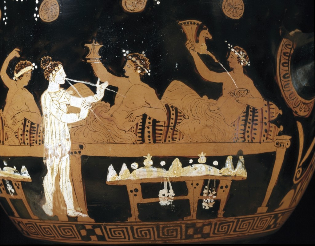 Detail, bell krater depicting a symposium, attributed to the Philocleon Reverse Group, Greek, Attic, circa 390 BCE. Terracotta, red-figure technique. Kunsthistorisches Museum, Vienna. Photo: ©KHM-Museumsverband.