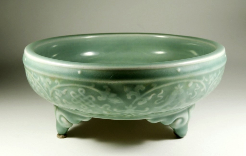 Celadon porcelain tripod censer bowl, China, diameter 7-  inches, $12,000 ($250/400).