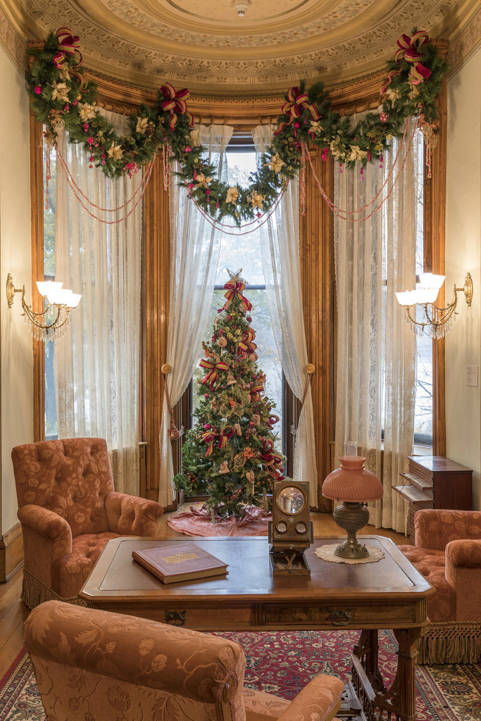  Holiday decorations in the Sitting Room at Glenview, Hudson River Museum, George Ross photo, courtesy Hudson River Museum.