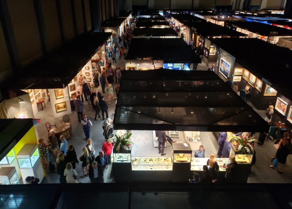 A bird’s-eye view of the show floor on opening night at the 2019 Palm Beach Jewelry, Art & Antiques Show.   —Annie Watt photo