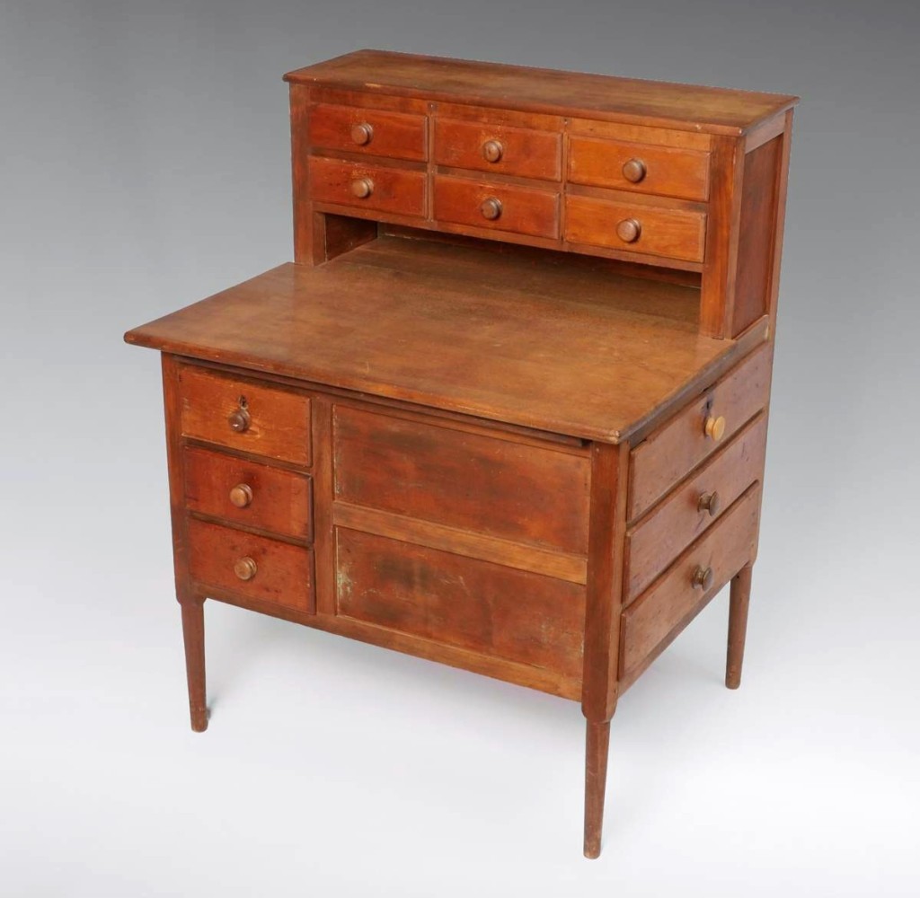 AB Burchard Shaker Desk