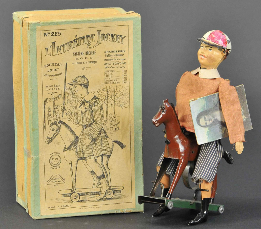 The top Fernand Martin lot was this boxed example of L’Intrepide Jockey, which sold for $12,000. It was in pristine condition. The model offers a bit of humor on the 1911 theft of the “Mona Lisa” from the Louvre. Frank Mohr collection.