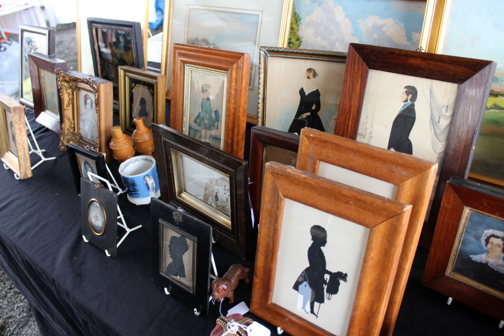 Katie Hallenborg, Georgian Interiors, Summit, N.J., had a broad variety of small framed folk art pieces, watercolors, silhouettes and paintings. -Dealer’s Choice.