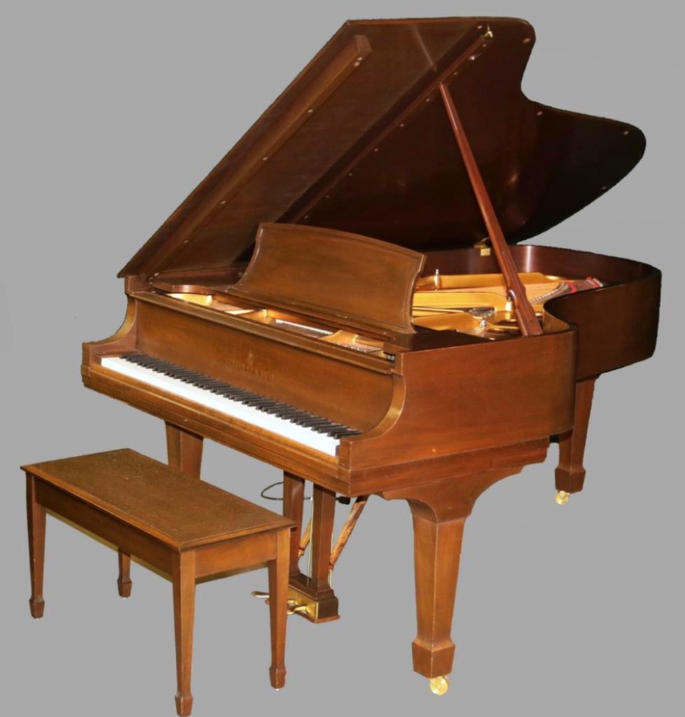 A 7-foot walnut Steinway Studio Grade B piano made in 1991 was the highest priced item in the sale. With its matching bench, it reached $28,080.