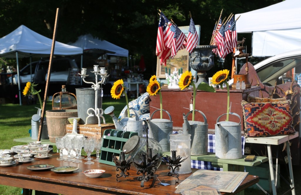 A patriotic display was put on by Charlie Williams, Accord, N.Y.