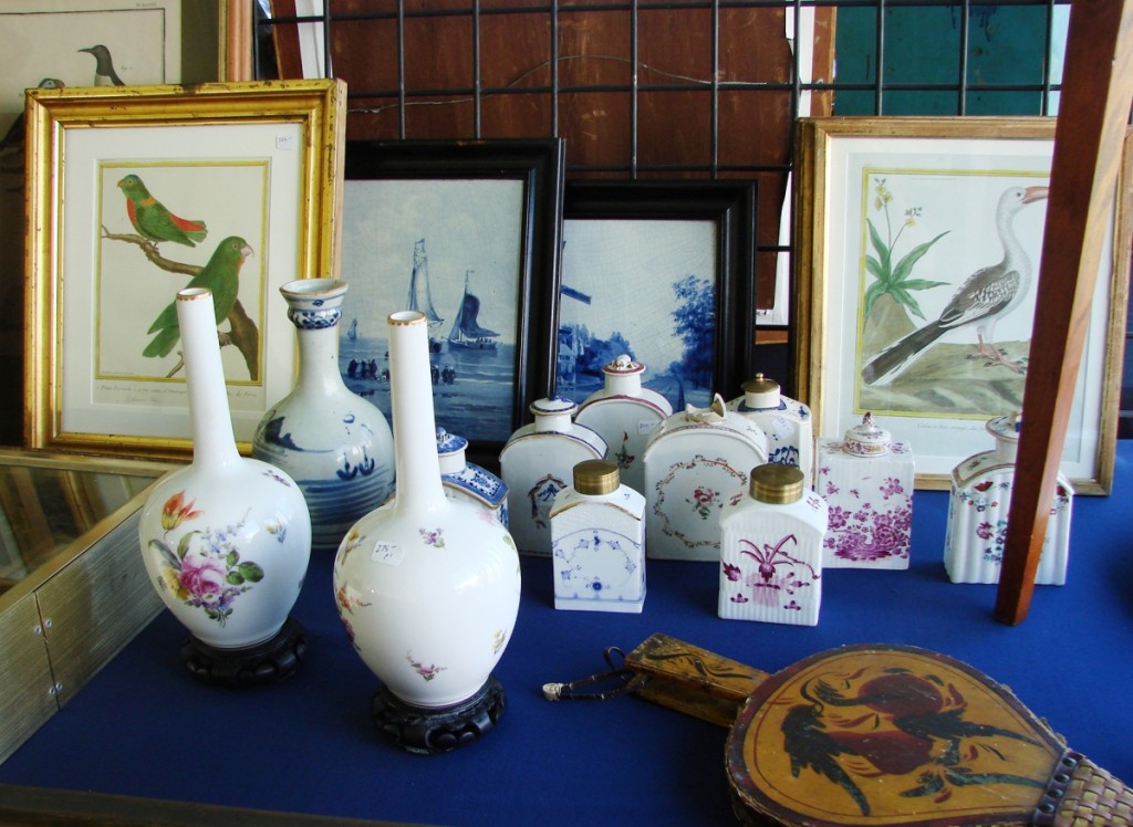 Greg Hamilton, Stone Block Antiques, Vergennes, Vt., offered a selection of Chinese export porcelain tea caddies in the $200 price range. The pair of vases was priced at $275.