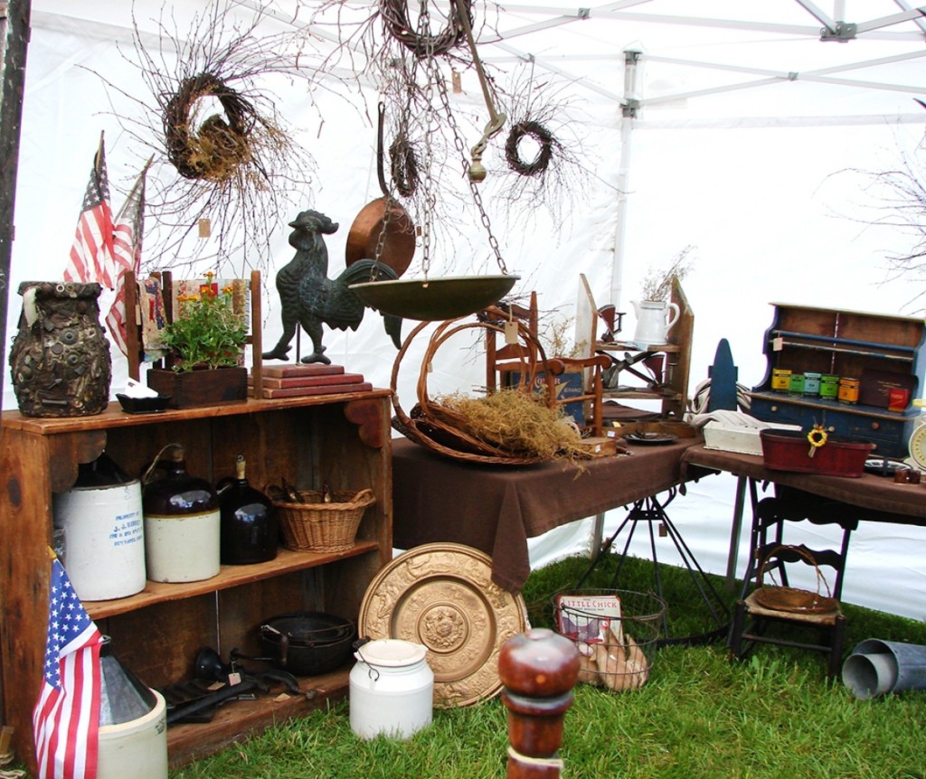 Orphan Annie’s Antiques, Barre, Mass., had an early memory jug priced at $125, and the rooster weathervane was $130. The dealer has been doing the show for eight years.