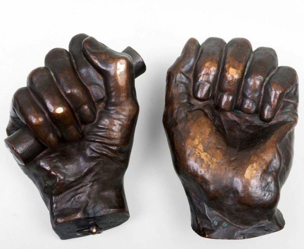 Achieving the second highest price in the sale was this pair of “Lincoln’s Hands” by Leonard Wells Volk (1828-1895), which achieved $19,680. The hands had been published in the February 1978 issue of The Magazine Antiques ($3/5,000).
