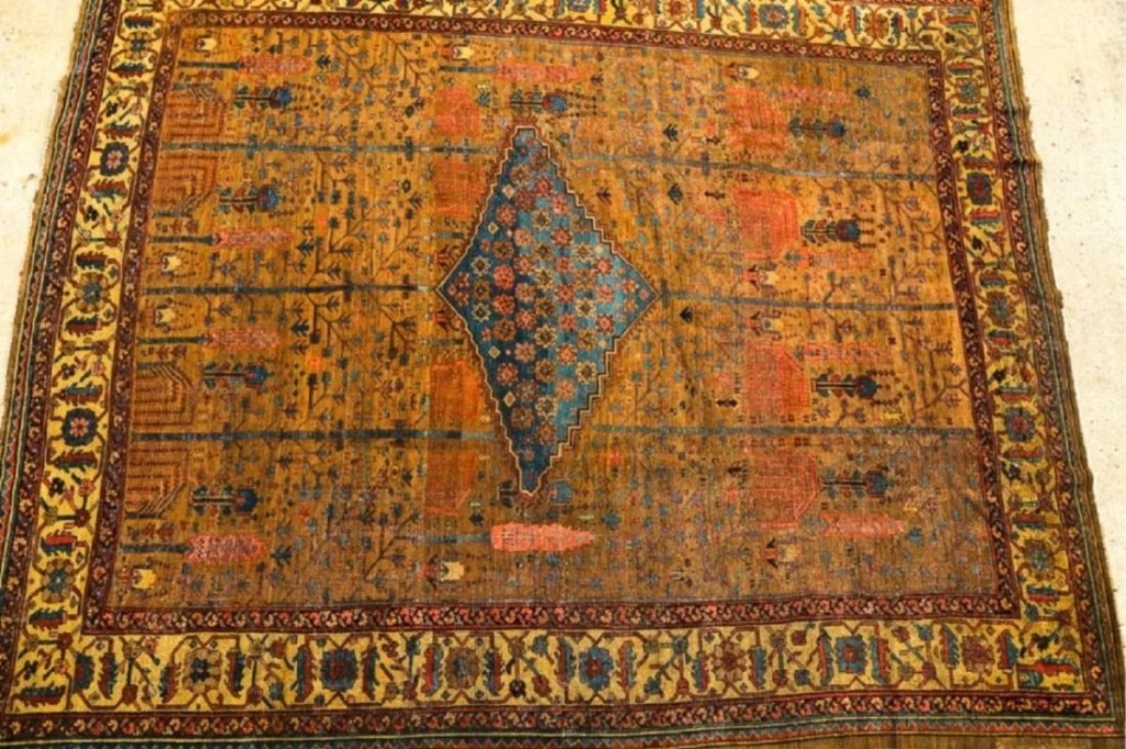 The catalog described this Persian Bakshaish Oriental carpet as “exceptional” and enough bidders recognized its worth. It had one of the higher estimates in the sale ($ ,000) but sold for $10,800, which was enough for it to get second-place honors.