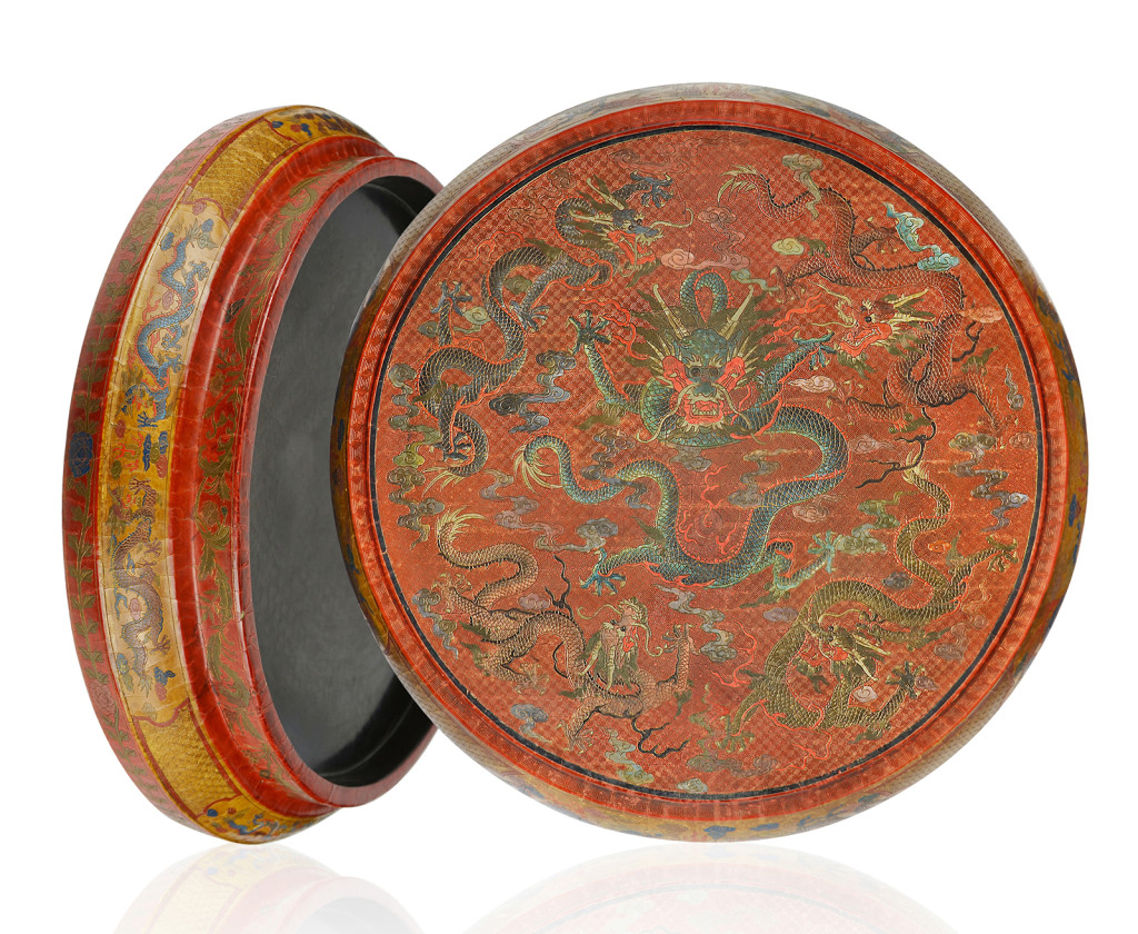 Qing dynasty large Qiangjin Tianqi lacquer dragon box with cover finished at $26,000. 