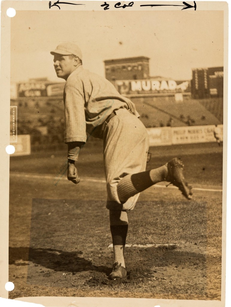 Babe Ruth pitching _Fotor