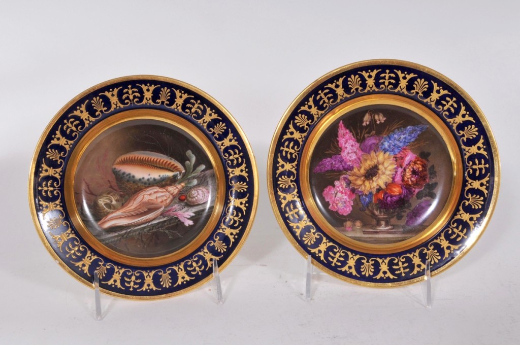 One of the major surprises of the sale was this lot of two colorful, gilded Flight, Barr and Barr Worcester bowls, each a little more than 7 inches in diameter. They sold for $10,115.