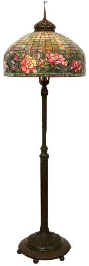 This Tiffany Studios Peony Border floor lamp, which finished at $151,250, was the highest priced item of the day. Both shade and base were signed. The online description of the lamp included more than 30 photos.