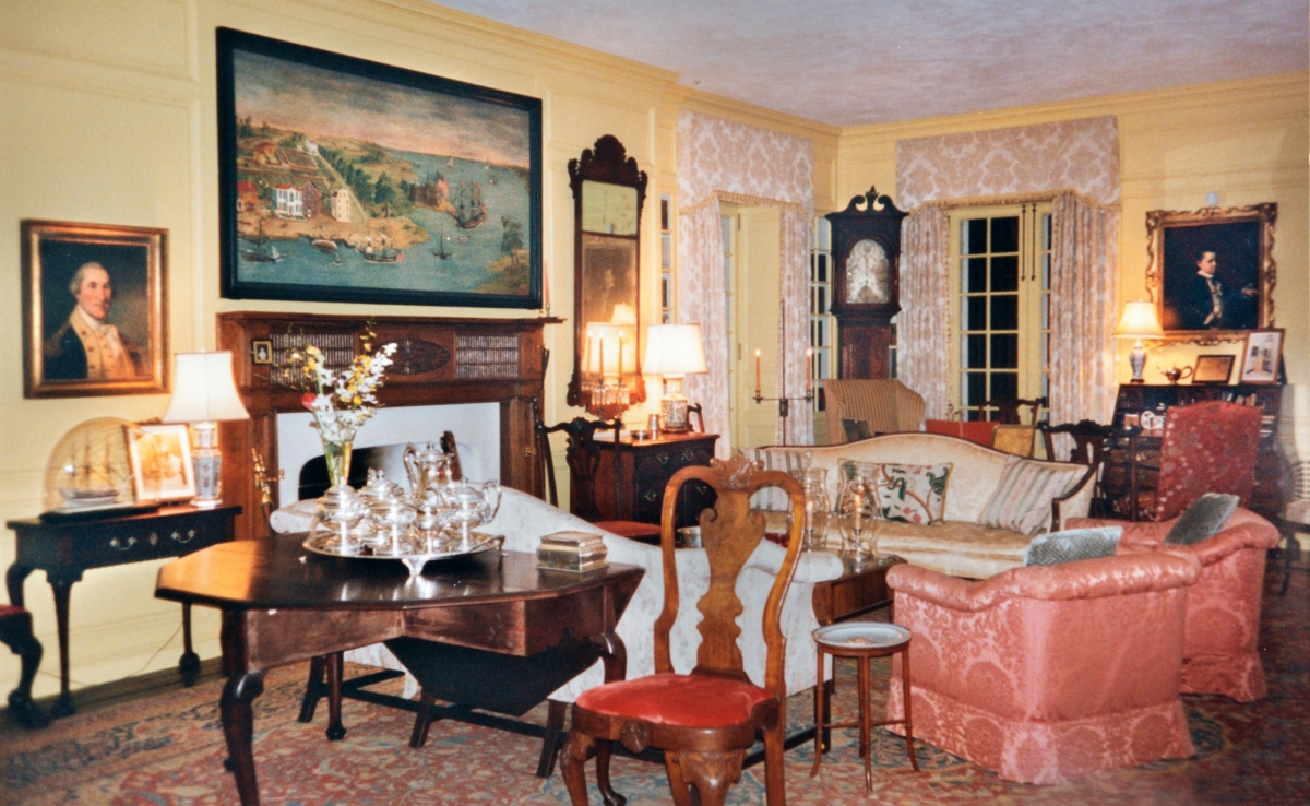 The formal living room at Arkadia.