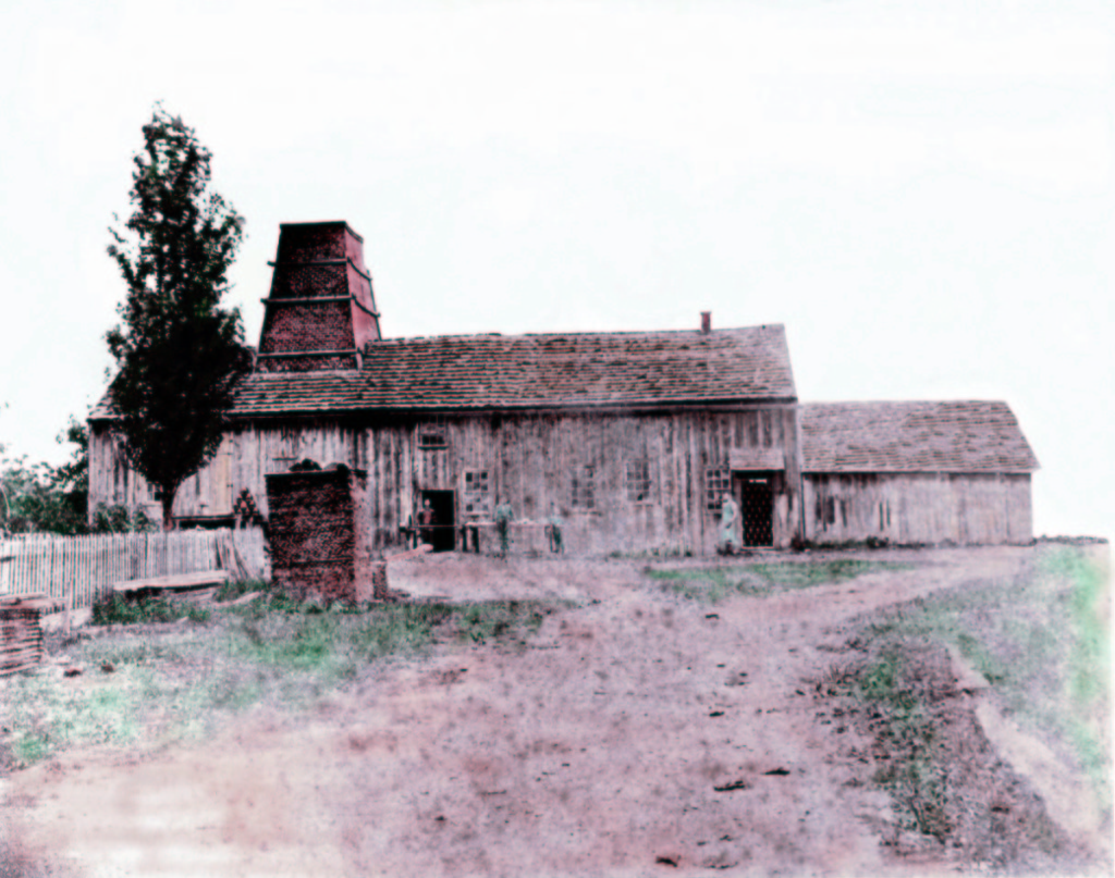 The New Erection pottery, 1885. This is a hand-tinted version of a black and white original image. Courtesy of the Virginia Mennonite Conference Center.
