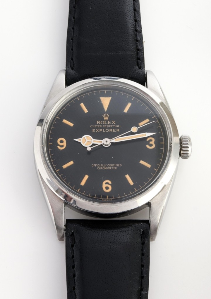 The lot with the highest estimate does not always bring the highest price, but it did this sale. Topping the leaderboard at $14,400 with ten bids was this Rolex Explorer oyster perpetual chronometer men’s wristwatch, circa 1956, that was in good working order but with a dial that had probably been replaced. ($12/16,000).