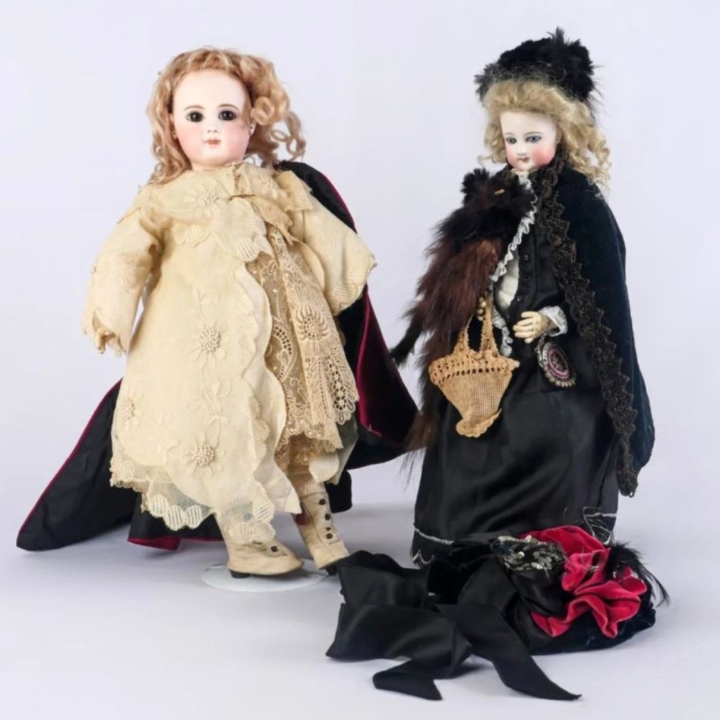 One of these bisque dolls was marked Jumeau, and as soon as bidders caught on, the calls were rolling in to Burchard. The group wound up at the top of sale, selling for $10,200.
