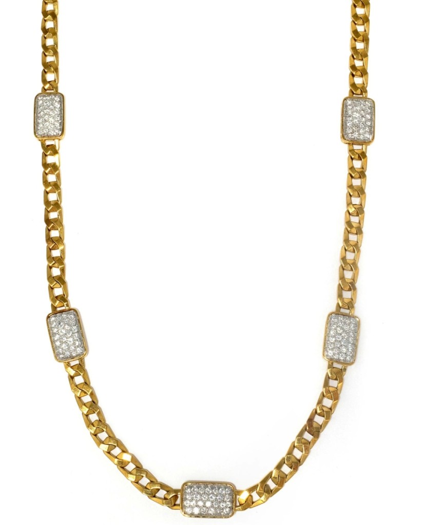 Tying for the sale’s top lot at $5,000 was an 18K gold and diamond curb link chain necklace with 130 diamonds, approximately 3.85 carats on a 27¼-inch chain.