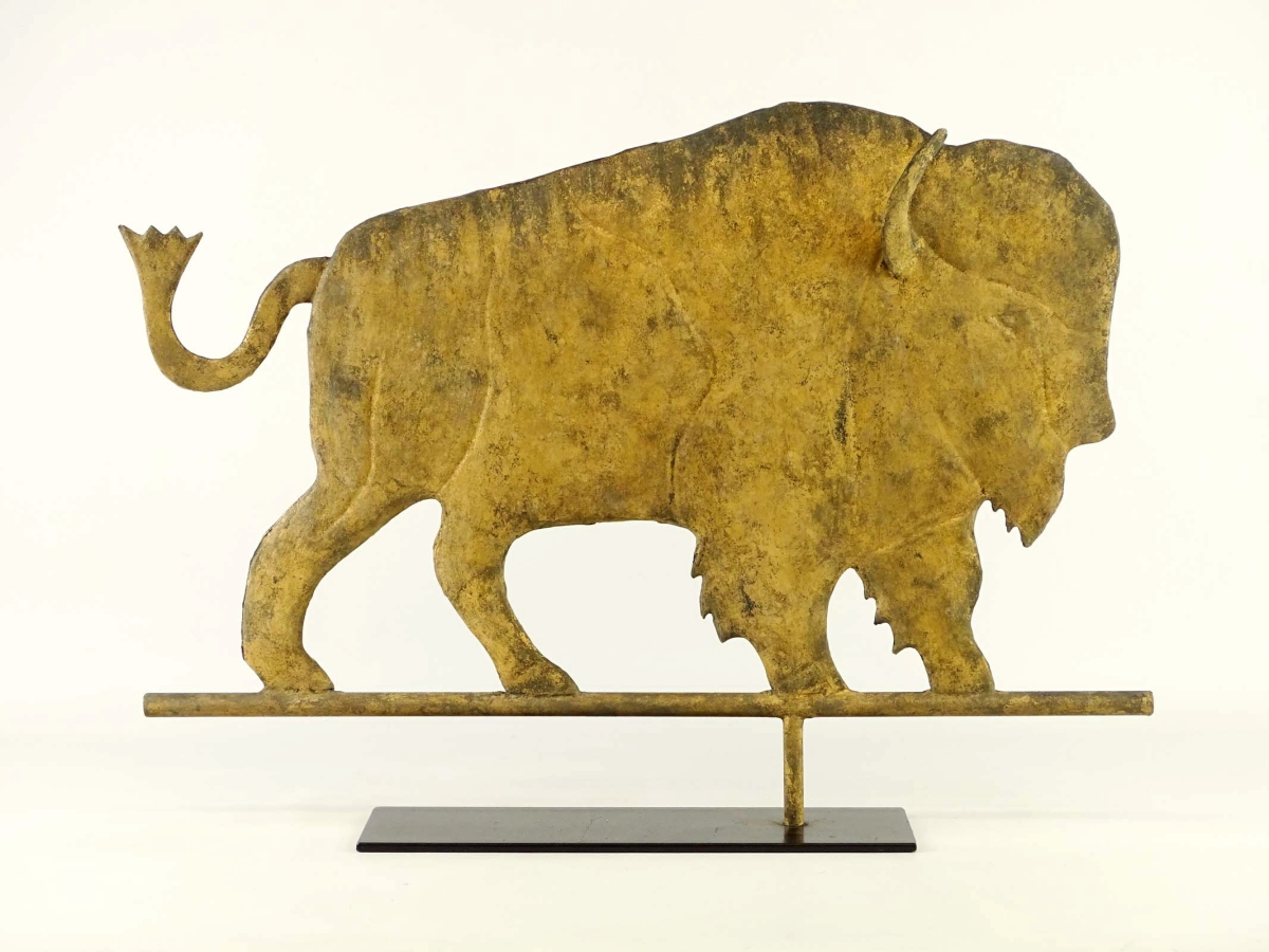Among folky weathervanes offered, a star was this Buffalo example exhibiting gold patina, stand included, 26 by 18½ inches. It sold $2,596.