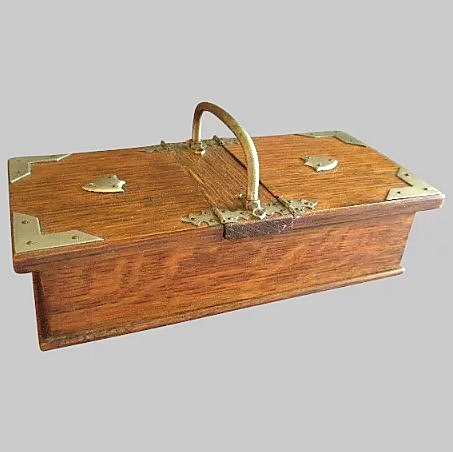 Ronald Bry sold this English oak cigarette box, circa 1890-1915, for $275. The condition was reported as excellent and featured steel hardware and an original label from “Jonathan Lewis Antiques, Ltd., 24 Middle Street, Brighton, England.” —Brys Antiques, Oregon, Ill., Ruby Lane 