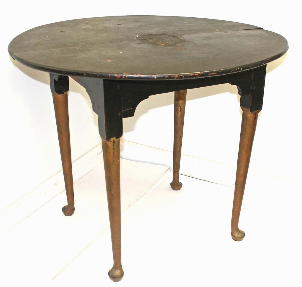 Exhibiting later Victorian-era black and gold paint, this Queen Anne tiger maple table was a favorite of Allard’s and sold to a private collector in Connecticut, whose absentee bid was enough to win it for $4,800 ($4/6,000).