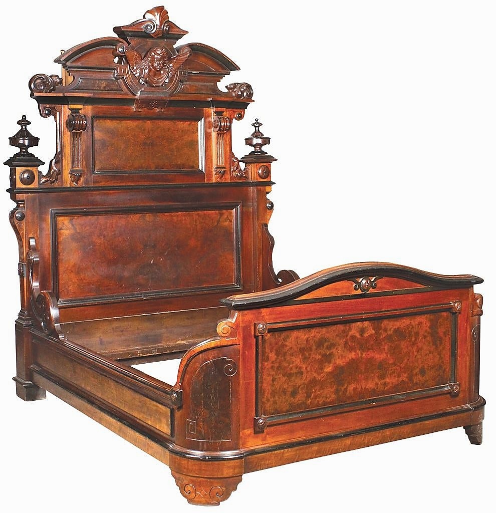 Penn said the buyer of this three-piece Renaissance Revival carved walnut bedroom suite was from the West Coast. The circa 1865 set was attributed to Thomas Brooks and featured a headboard and footboard as well as a tall rouge-marble gentleman’s dresser and matching night stand. It made $6,050.