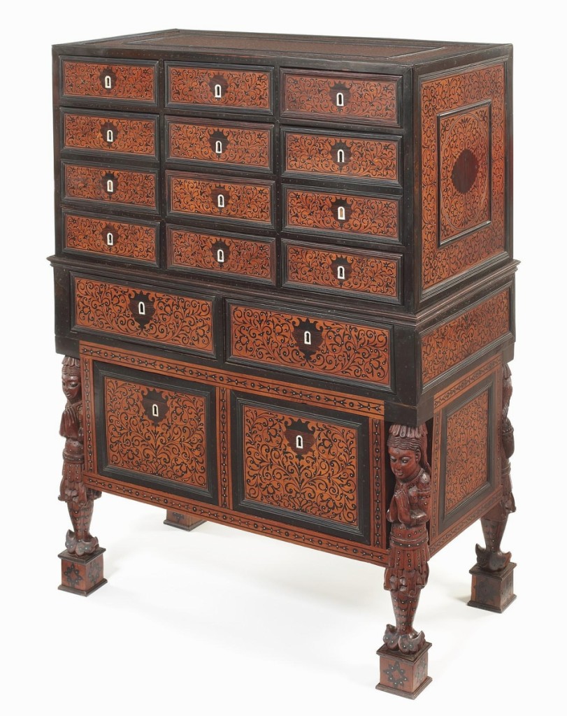 LEAD 260 17thC Indo Portuguese Cabinet