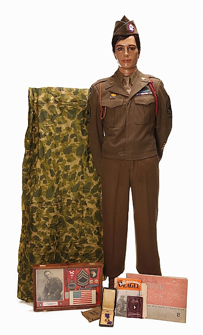 T. Sgt. William H. Dragon’s uniform, dog tag, cased Purple Heart and other effects were sold in this lot, which went out at $4,319. Dragon served in the HQ Company, 3rd Battalion, 2nd PIR, 1st Airborne Division. 