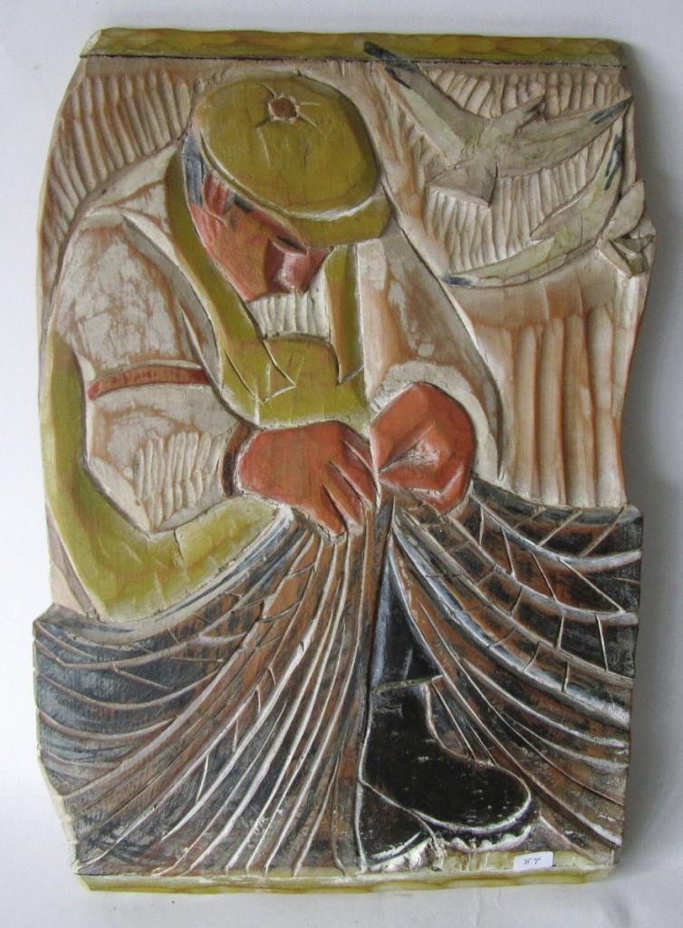 “I thought it was a great piece by him and the price reflects that,” March said of what he considered the surprise of the sale. This wood carving of a fisherman mending nets by Alfred Czerepak, which measured 16 by 11 inches and closed at $4,428, was the second highest price in the sale ($500-$1,000).