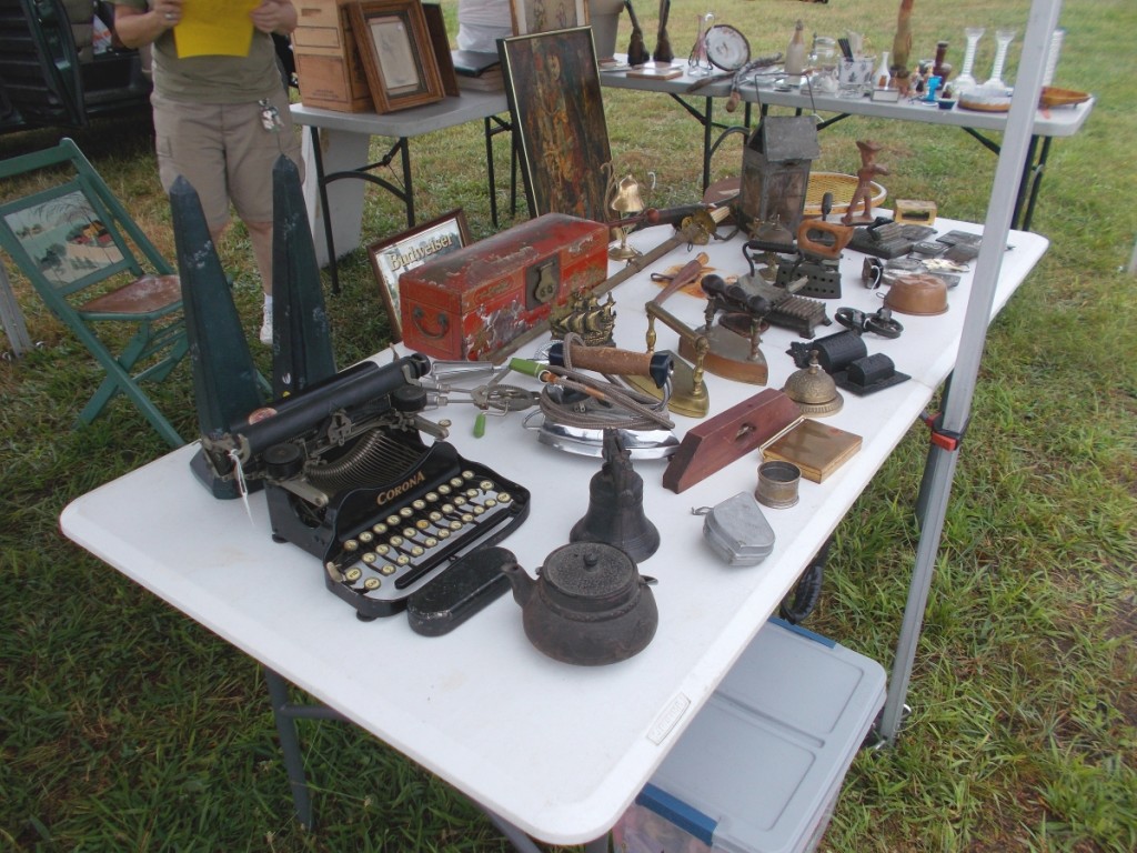 Bleeker Street Antiques, Mohegan Lake, N.Y.