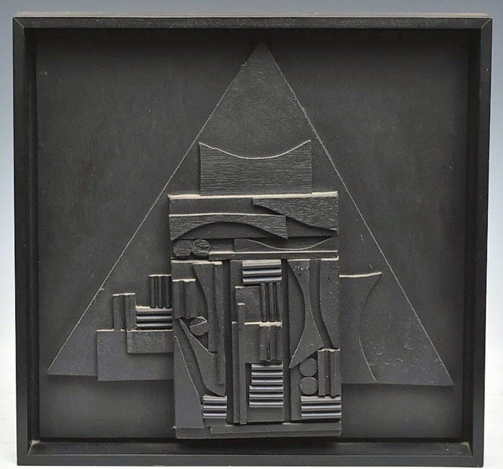 The sale found its leader in the 1981 American Book Award, a Louise Nevelson assemblage sculpture presented to author Deirdre Bair, who received it for her acclaimed biography of writer Samuel Beckett. The piece came from Bair’s estate.