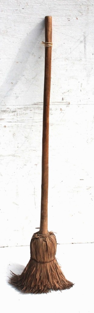 Making a clean sweep of the third highest price in the sale, this 47-inch-long early hearth broom brought $1,845 from an online bidder. Reuling said it was one of two early brooms in the sale and it was rare to find them in such original untouched condition ($50/100).