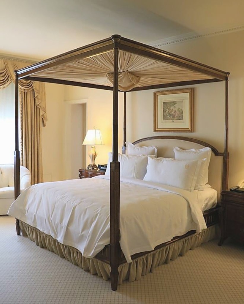 Items from the Royal Suite produced some of the highest prices of the sale, and this Regency-style four poster bed, with pleated canopy, earned $42,500, the highest priced item in the auction.